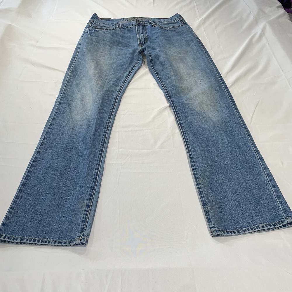 American Eagle Original Straight Leg Med Wash Denim Jeans Mens 33/34x31